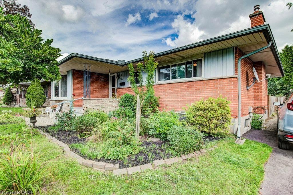 507 Manchester Road, Kitchener, Waterloo ON N2B 1A7 507 Manchester Road, Kitchener, Waterloo ON N2B 1A7
