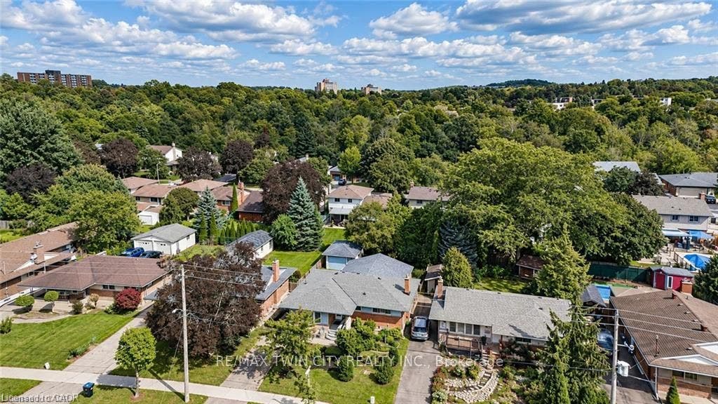 507 Manchester Road, Kitchener, Waterloo ON N2B 1A7 507 Manchester Road, Kitchener, Waterloo ON N2B 1A7