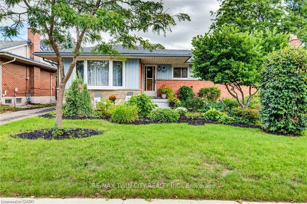 507 Manchester Road, Kitchener, Waterloo ON N2B 1A7 507 Manchester Road, Kitchener, Waterloo ON N2B 1A7