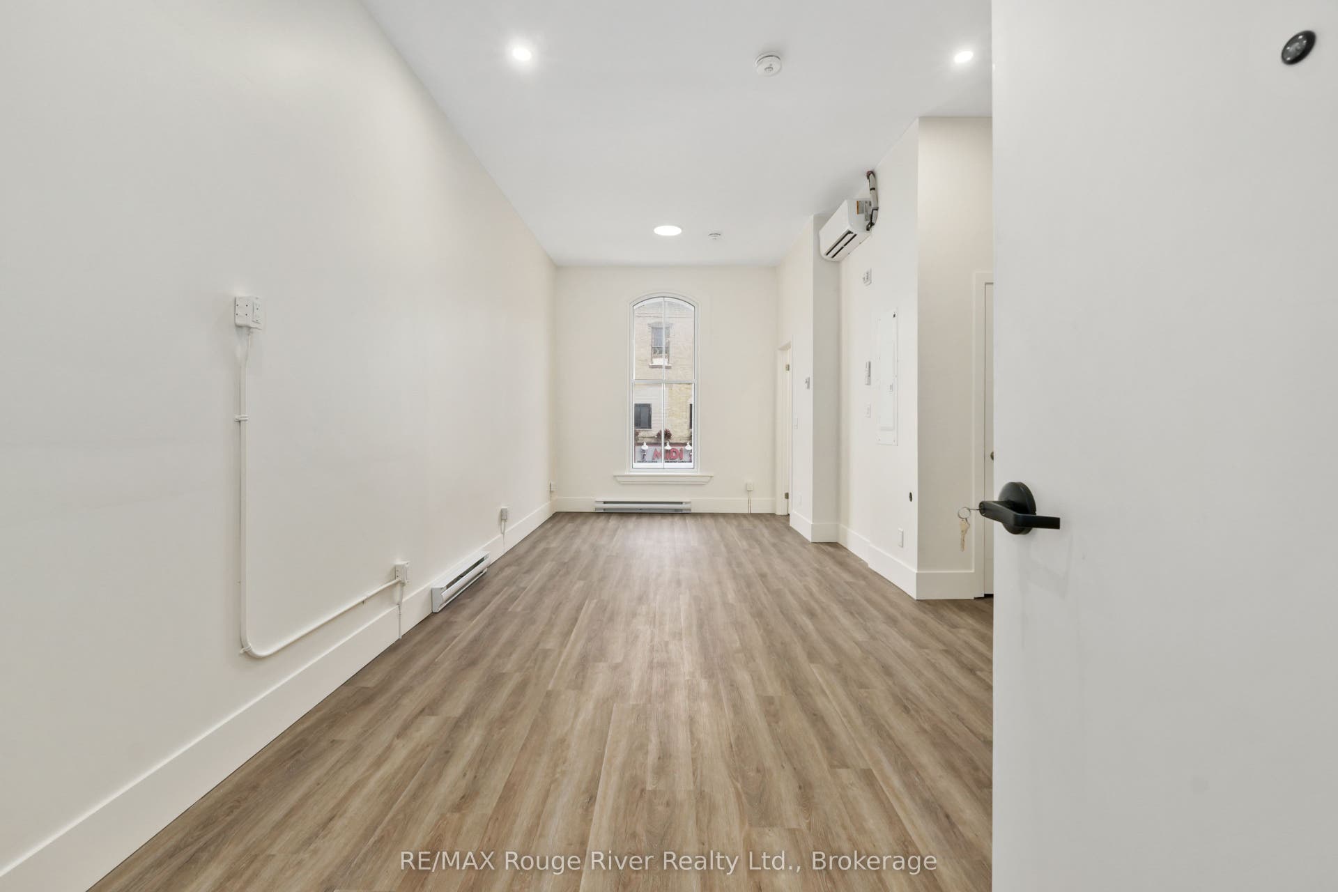 29a King Street W, #203, Cobourg, Northumberland ON K9A 2M1