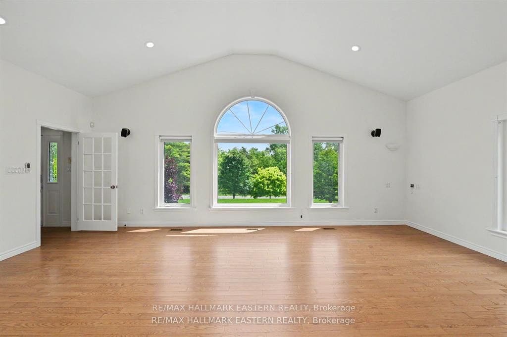 4038 Spring Road, Hamilton Township, Northumberland ON L1A 3V6 4038 Spring Road, Hamilton Township, Northumberland ON L1A 3V6