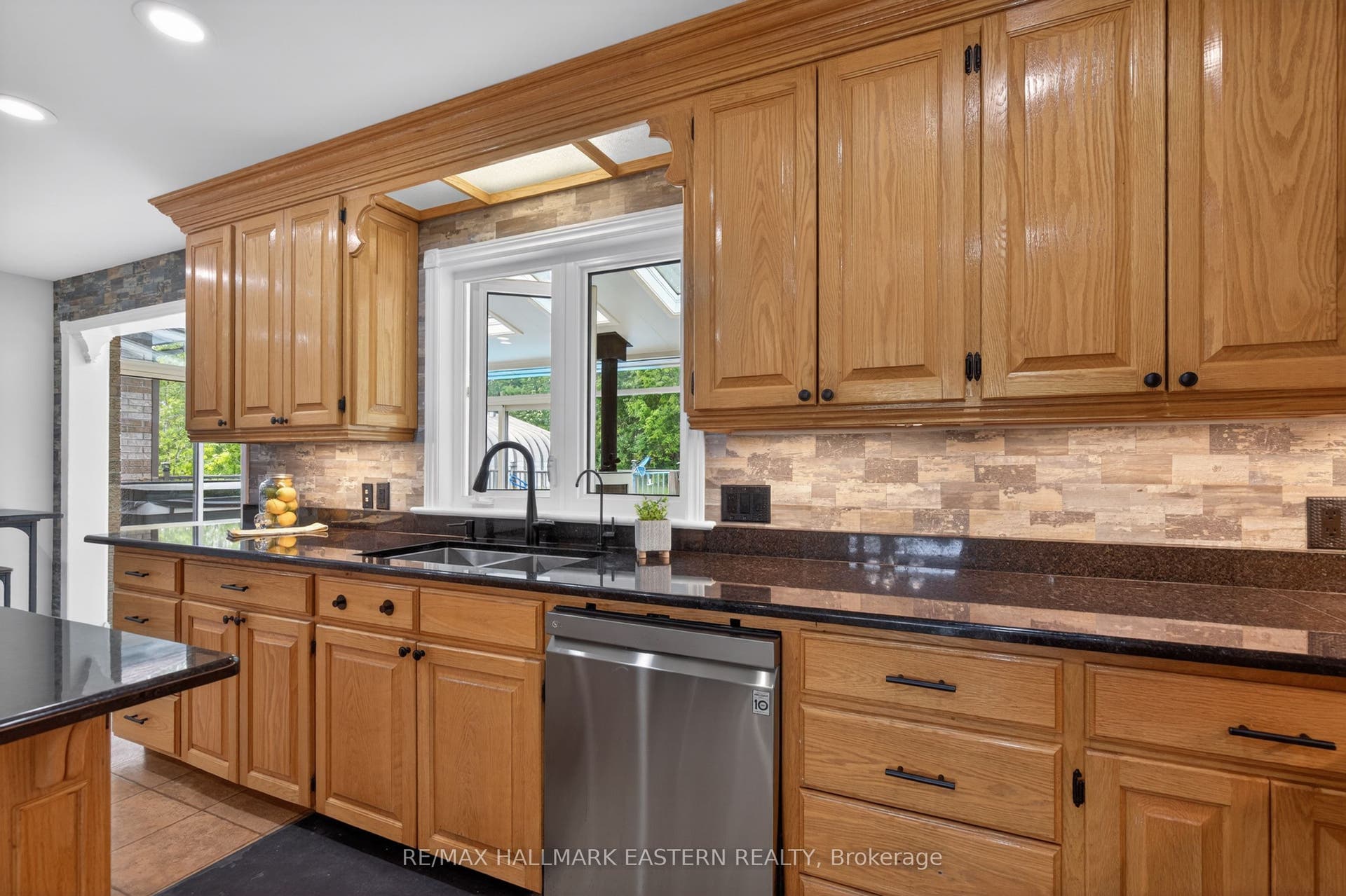 4038 Spring Road, Hamilton Township, Northumberland ON L1A 3V6 4038 Spring Road, Hamilton Township, Northumberland ON L1A 3V6