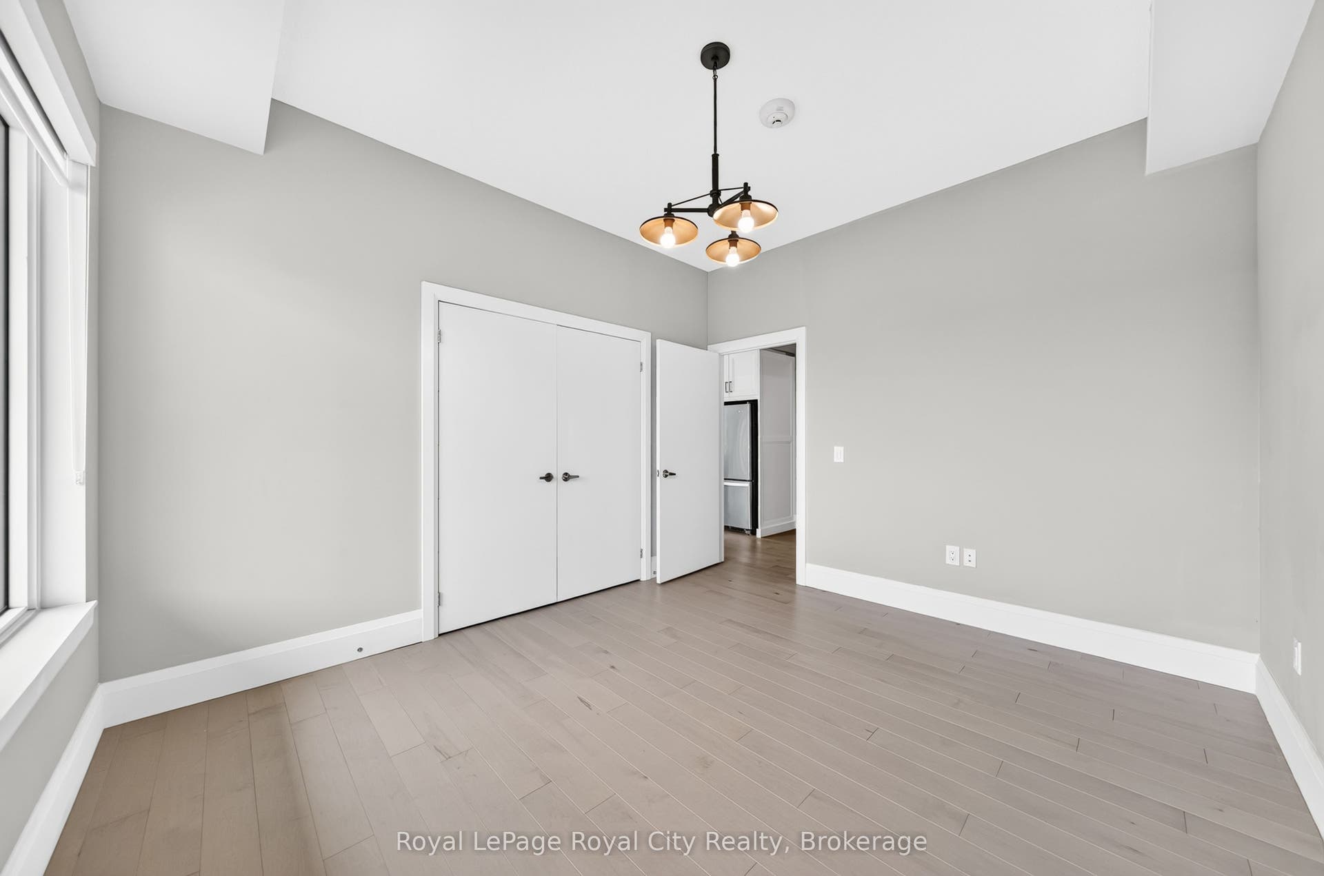 73 Arthur Street S, #504, Guelph, Wellington ON N1E 0S6 73 Arthur Street S, #504, Guelph, Wellington ON N1E 0S6
