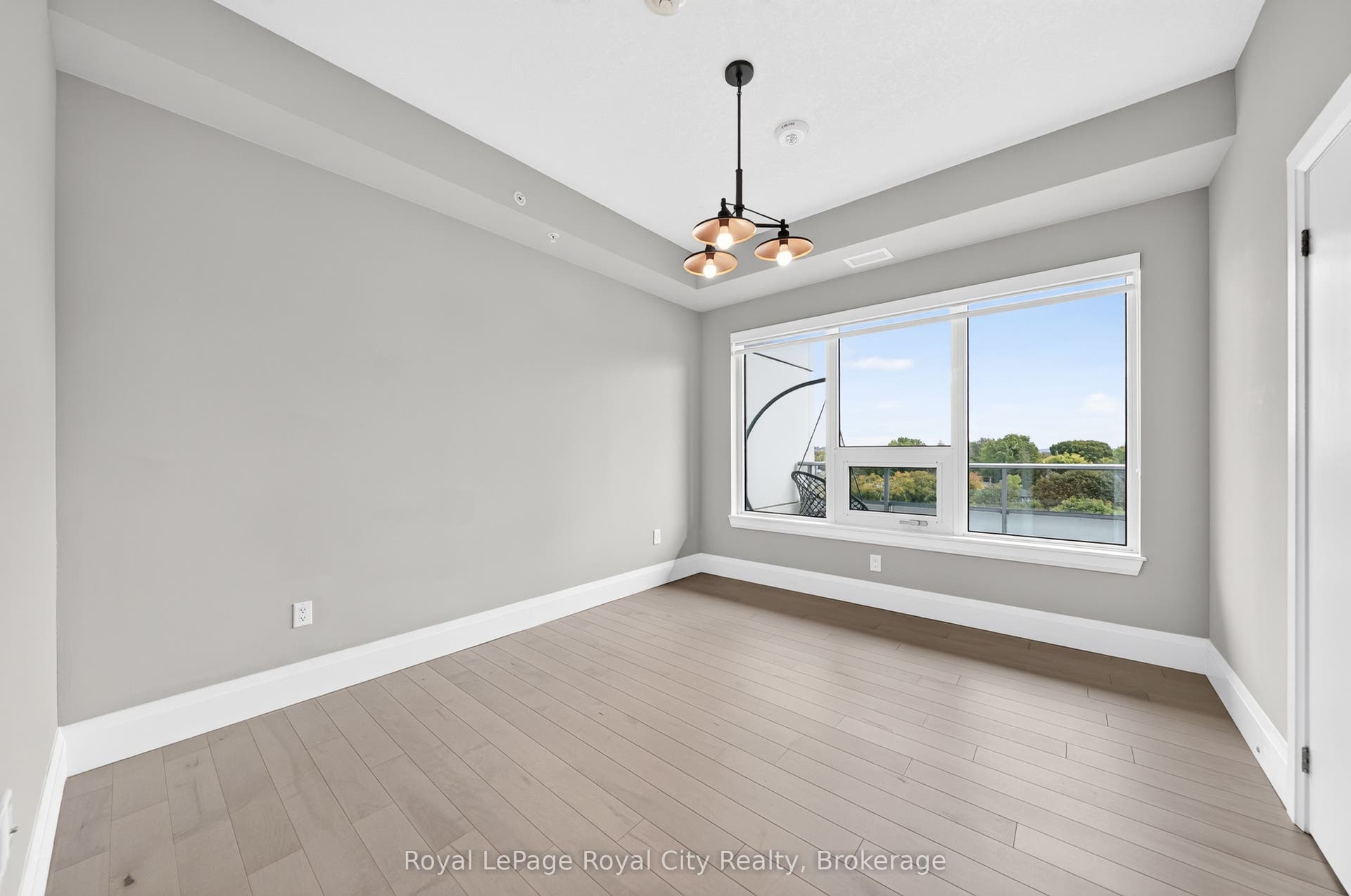 73 Arthur Street S, #504, Guelph, Wellington ON N1E 0S6 Second Bedroom