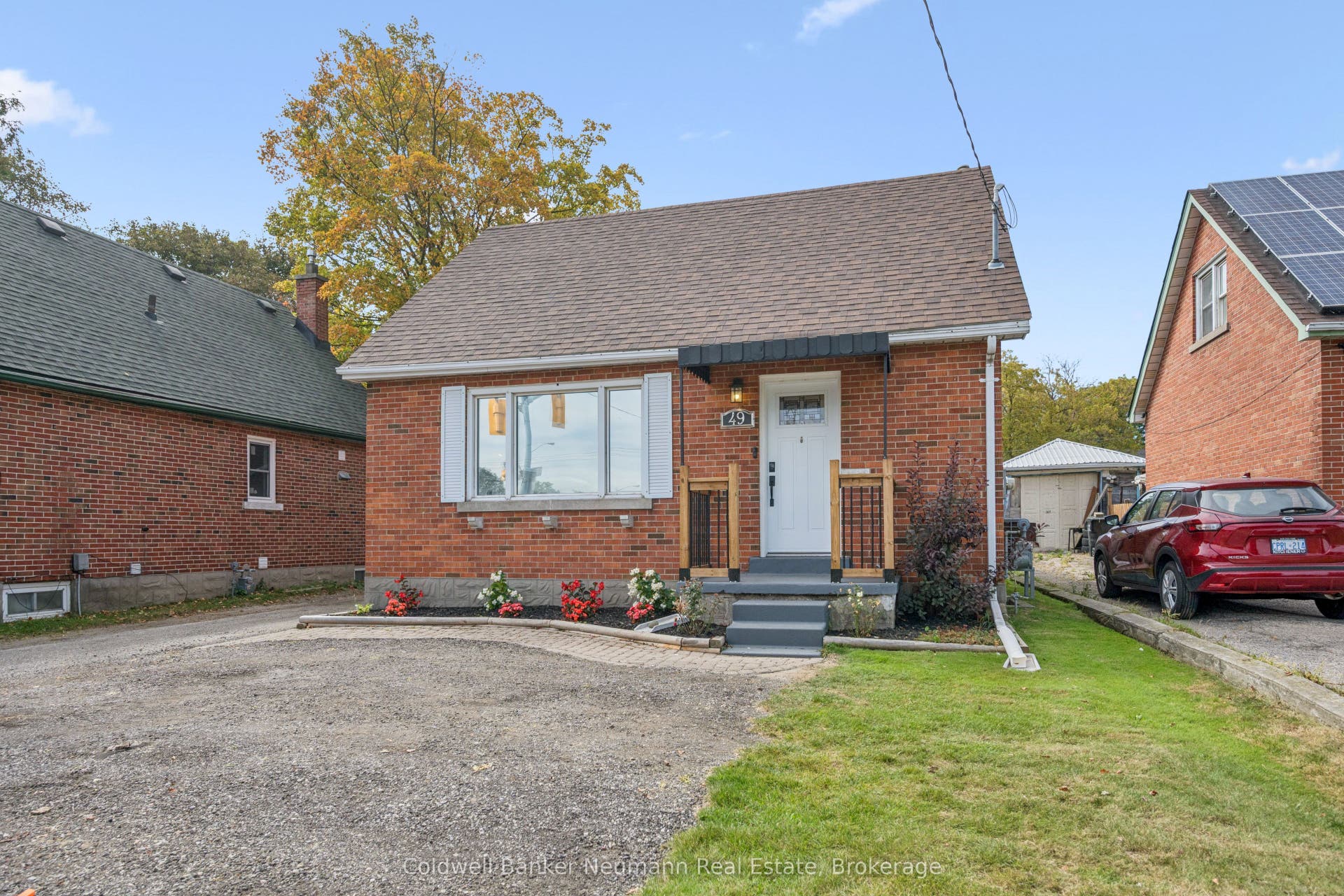 49 Edna Street, Kitchener, Waterloo ON N2H 2E2 49 Edna Street, Kitchener, Waterloo ON N2H 2E2