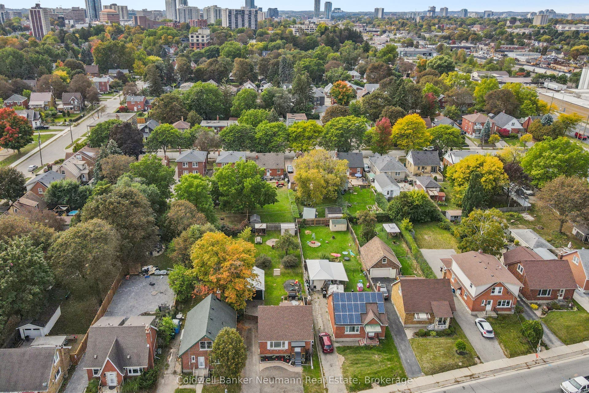 49 Edna Street, Kitchener, Waterloo ON N2H 2E2 49 Edna Street, Kitchener, Waterloo ON N2H 2E2