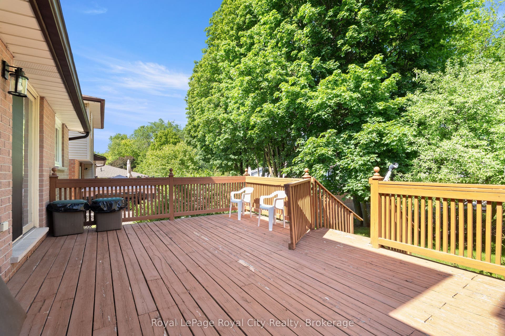 121 Imperial Road N, Guelph, Wellington ON N1H 7Z5 121 Imperial Road N, Guelph, Wellington ON N1H 7Z5