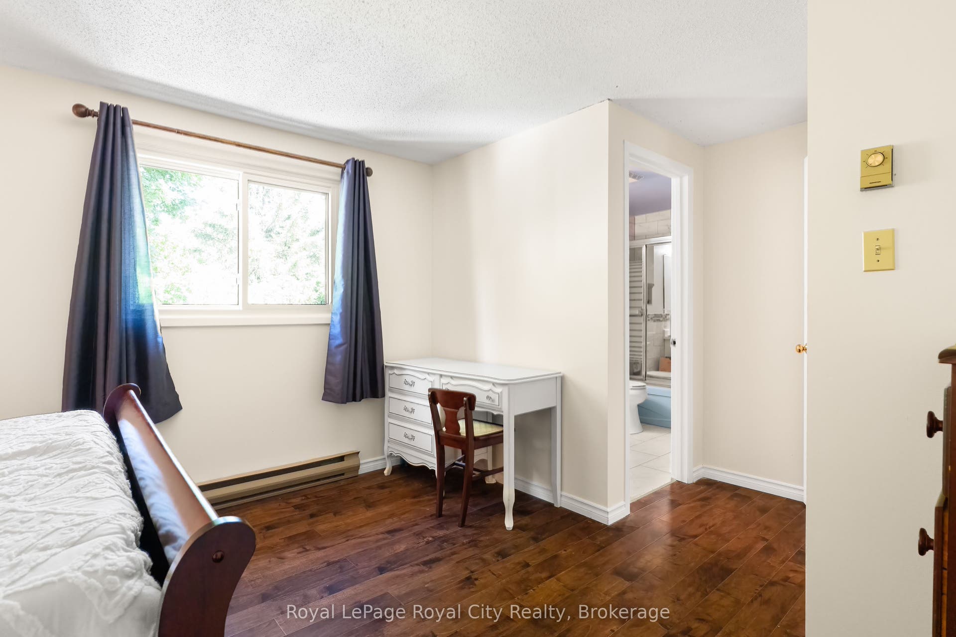 121 Imperial Road N, Guelph, Wellington ON N1H 7Z5 121 Imperial Road N, Guelph, Wellington ON N1H 7Z5