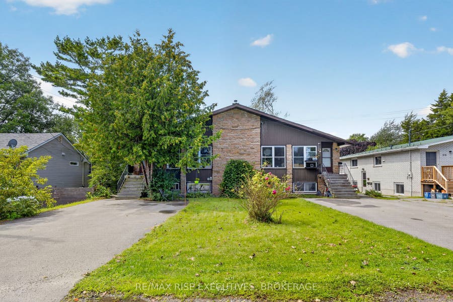 Property photo for 33 Montgomery Boulevard, Kingston, Frontenac ON