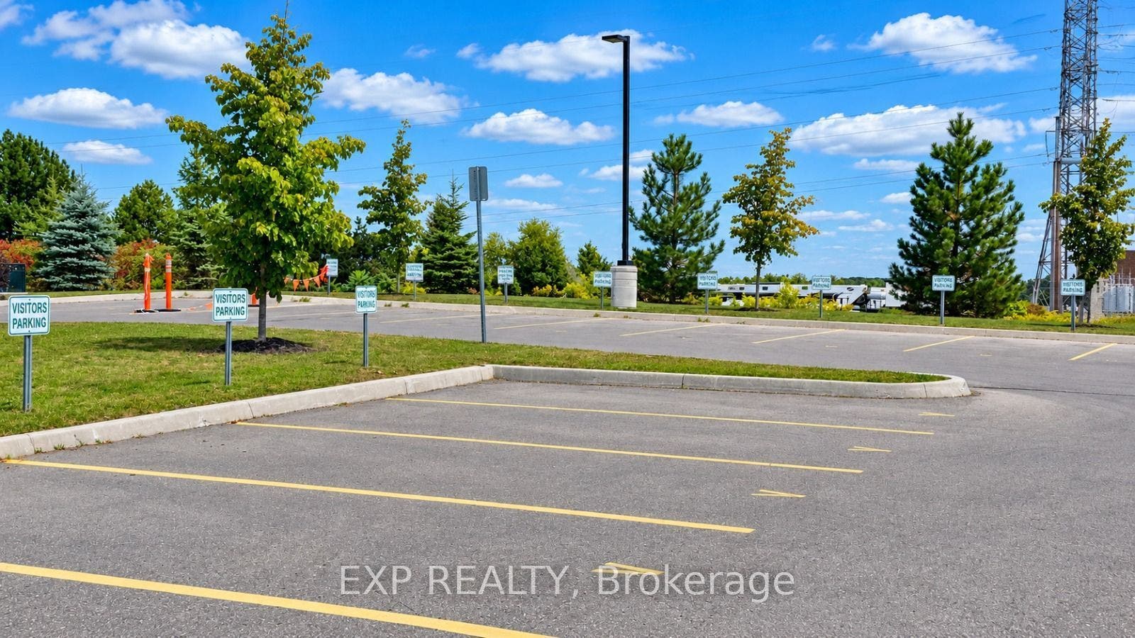 160 ROCHEFORT Street, #C14, Kitchener, Waterloo ON N2R 0P5 160 ROCHEFORT Street, #C14, Kitchener, Waterloo ON N2R 0P5