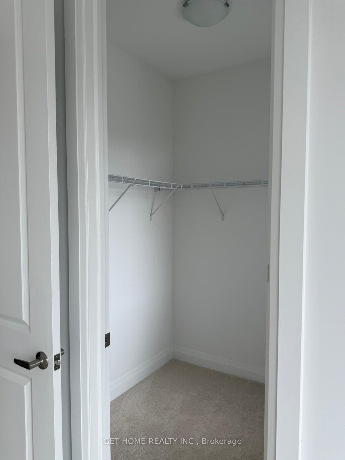 314 Millstone Street, Kitchener, Waterloo ON N2R 0V4 314 Millstone Street, Kitchener, Waterloo ON N2R 0V4