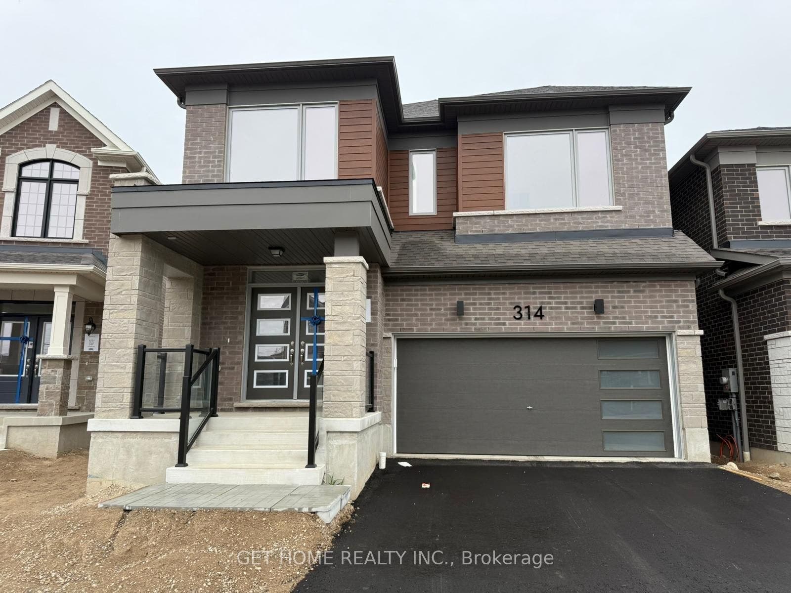314 Millstone Street, Kitchener, Waterloo ON N2R 0V4 314 Millstone Street, Kitchener, Waterloo ON N2R 0V4