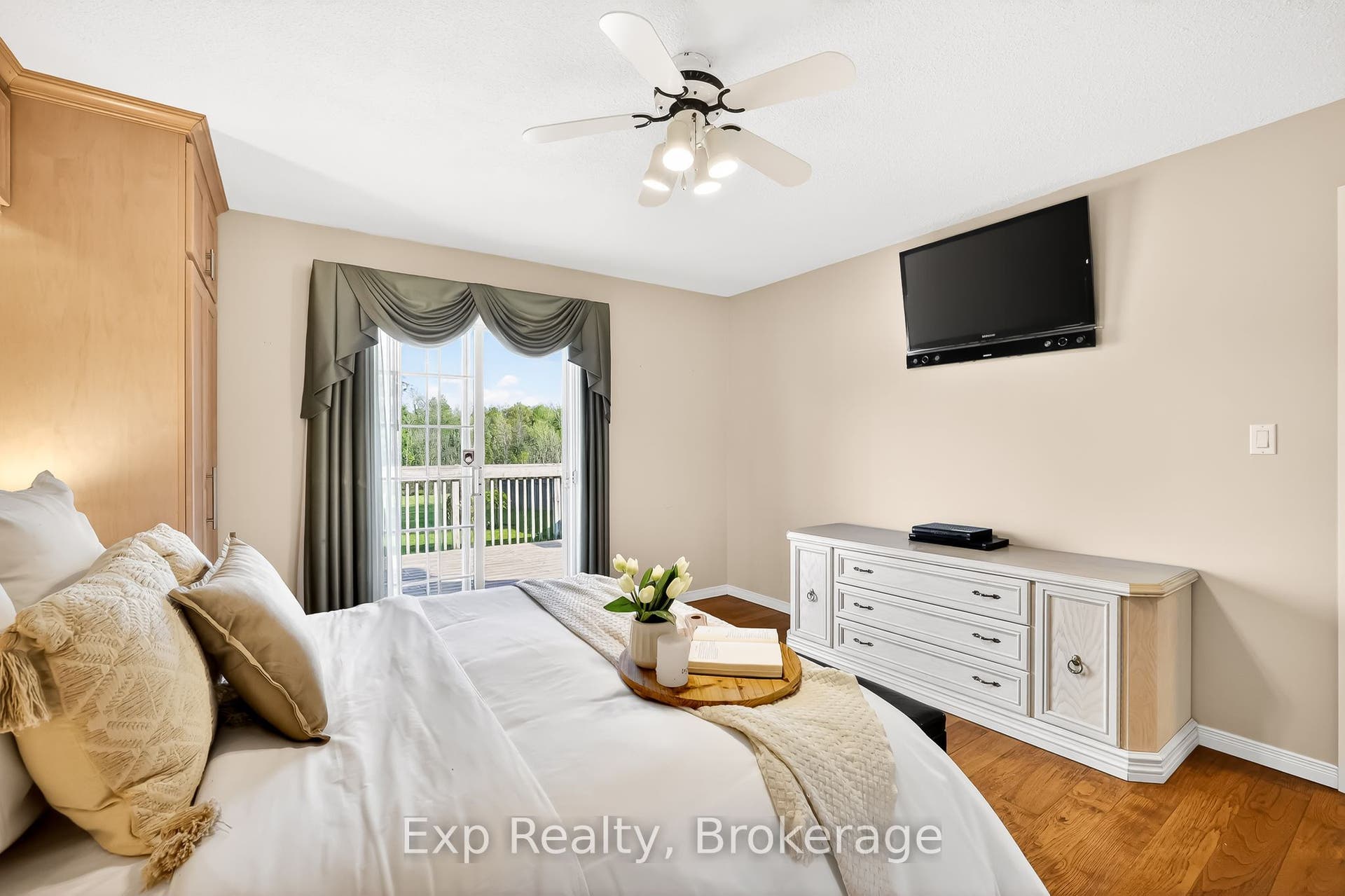 1175 Lakeshore Road, Port Hope, Northumberland ON L1A 3V7