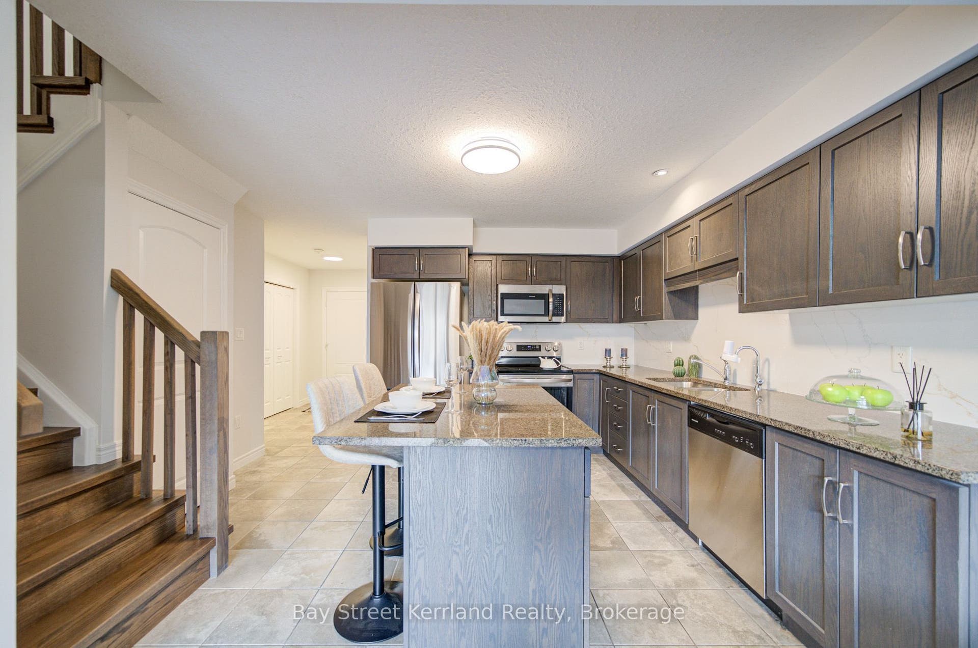 31 Marshall Drive, Guelph, Guelph, Wellington ON N1E 0K7 31 Marshall Drive, Guelph, Guelph, Wellington ON N1E 0K7