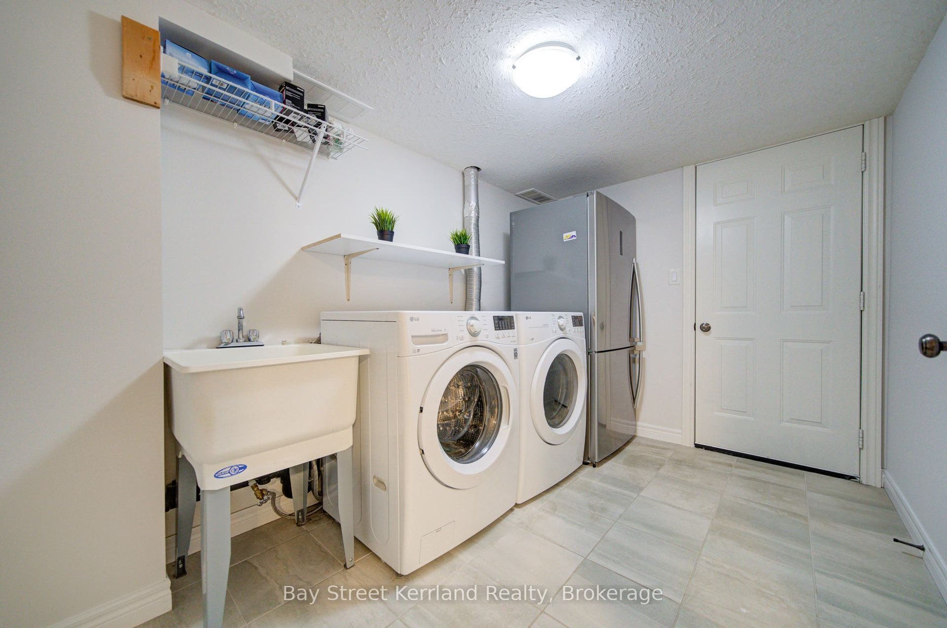 31 Marshall Drive, Guelph, Guelph, Wellington ON N1E 0K7 31 Marshall Drive, Guelph, Guelph, Wellington ON N1E 0K7