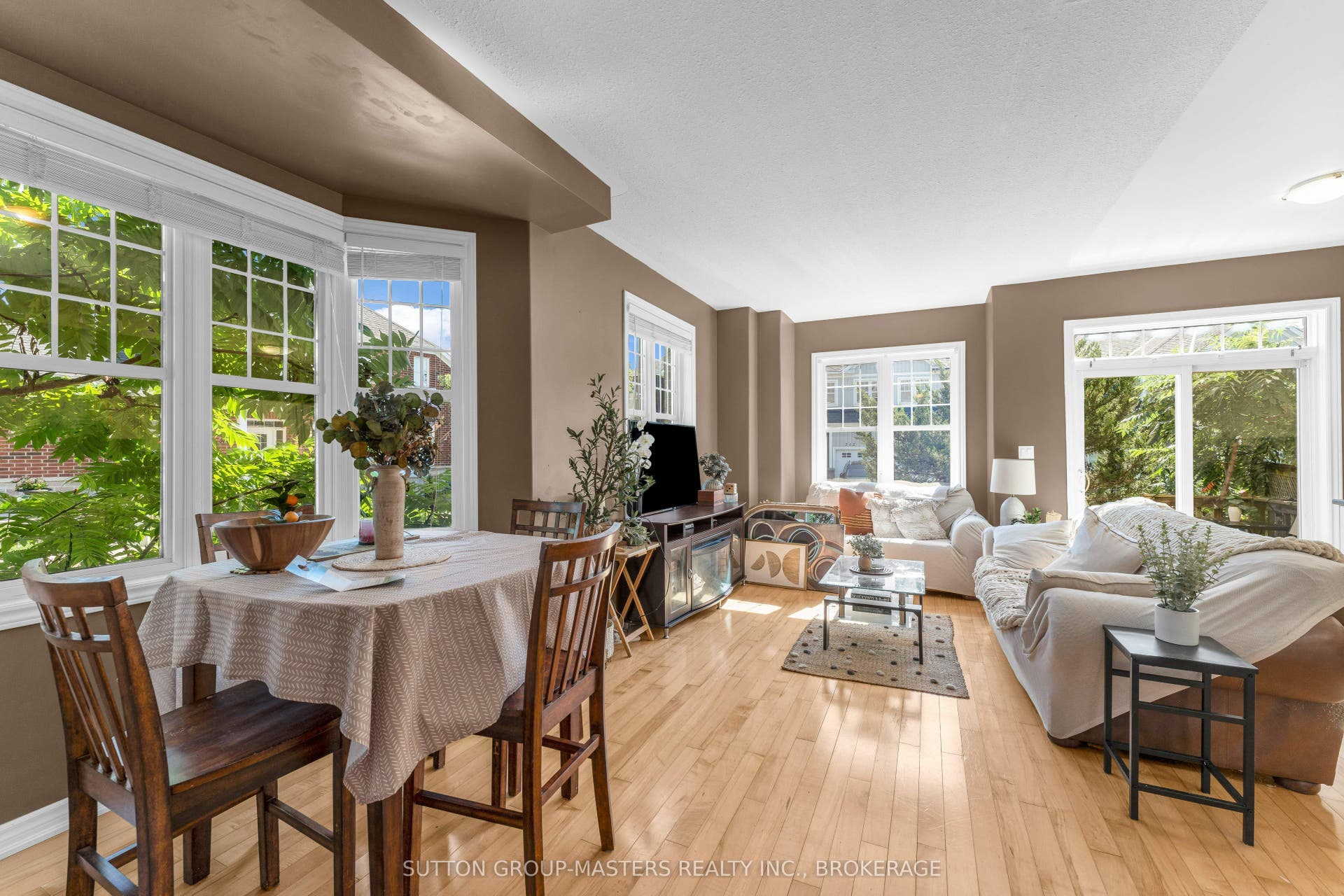 901 Newmarket Lane, Kingston, Frontenac ON K7K 6K7 901 Newmarket Lane, Kingston, Frontenac ON K7K 6K7