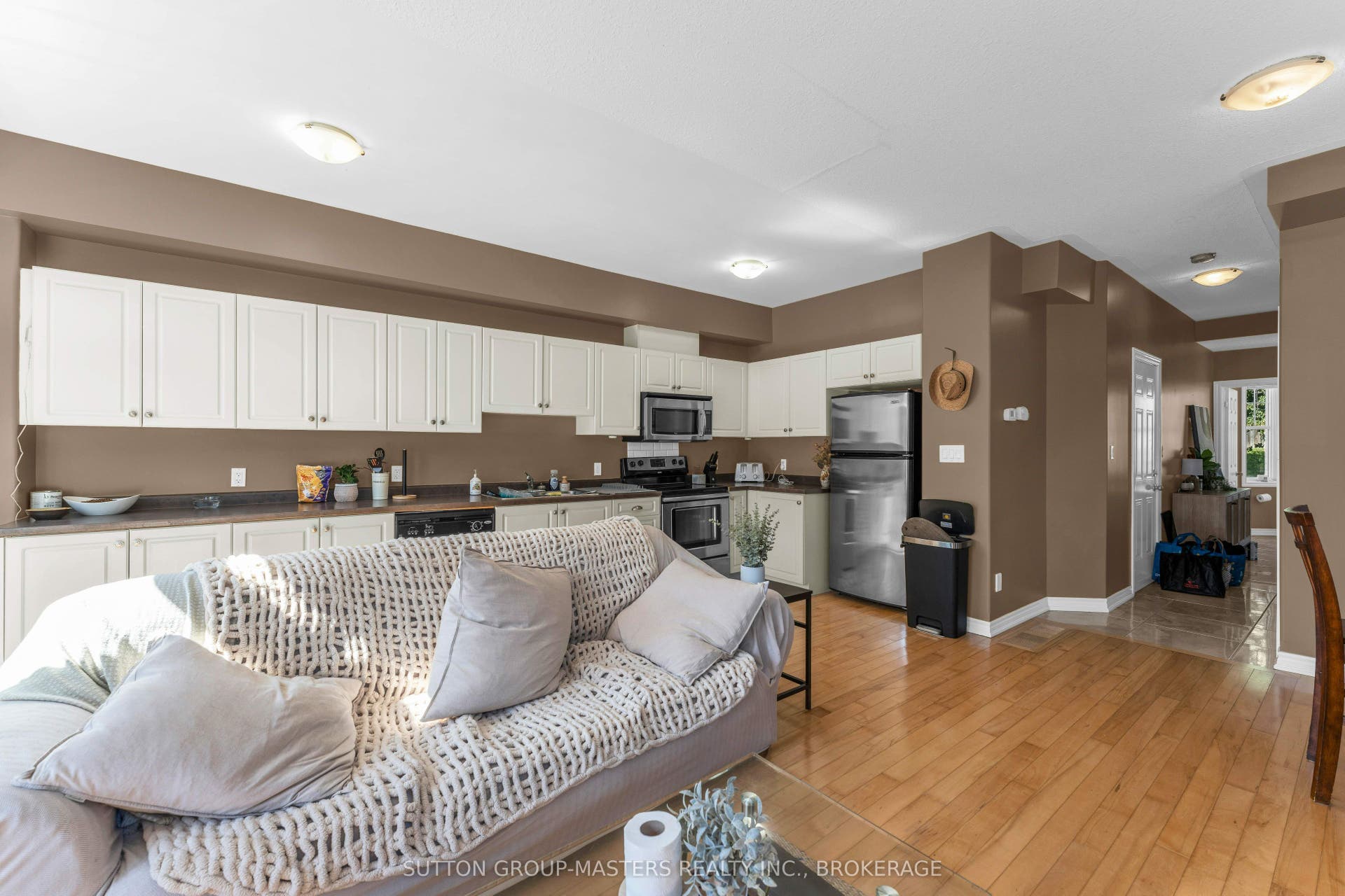 901 Newmarket Lane, Kingston, Frontenac ON K7K 6K7 901 Newmarket Lane, Kingston, Frontenac ON K7K 6K7