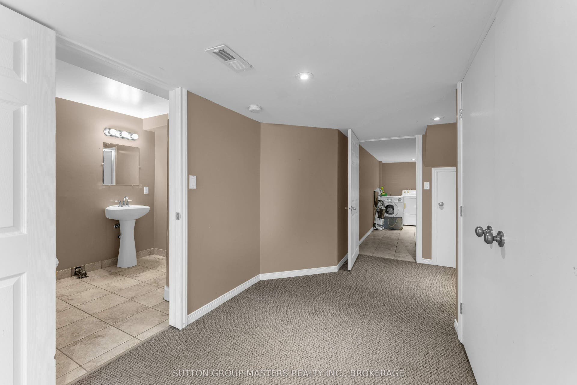 901 Newmarket Lane, Kingston, Frontenac ON K7K 6K7 901 Newmarket Lane, Kingston, Frontenac ON K7K 6K7