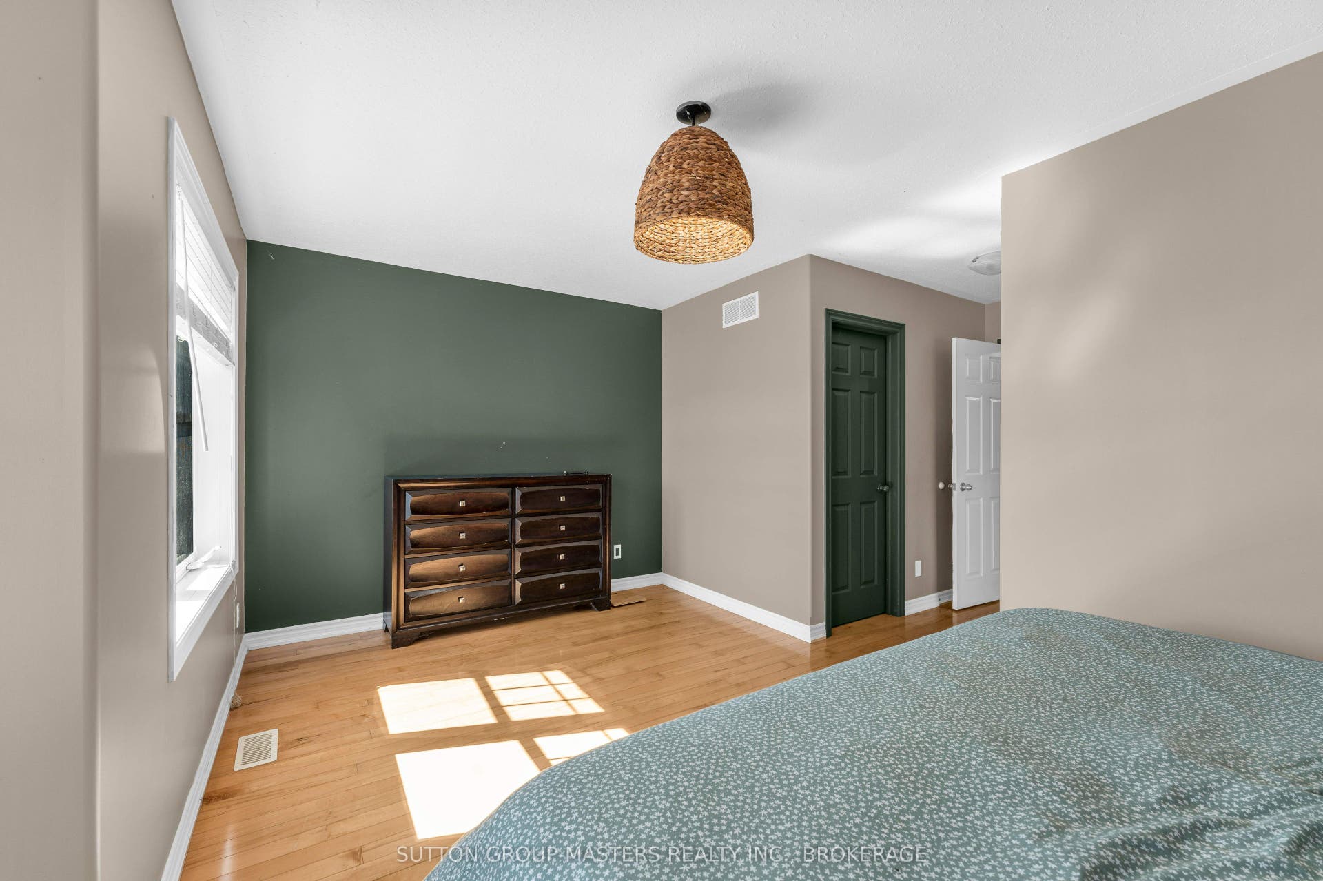 901 Newmarket Lane, Kingston, Frontenac ON K7K 6K7 901 Newmarket Lane, Kingston, Frontenac ON K7K 6K7