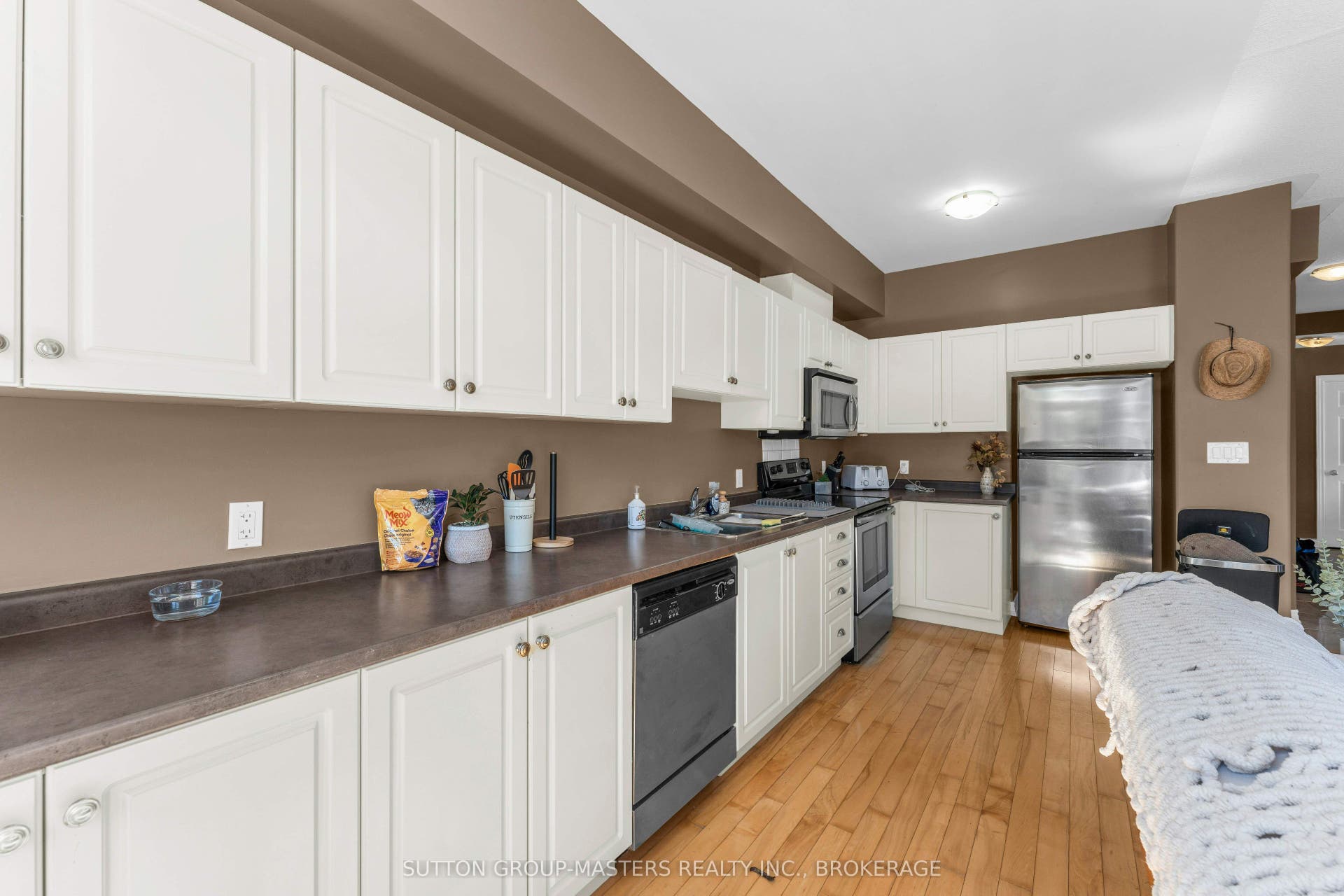 901 Newmarket Lane, Kingston, Frontenac ON K7K 6K7 901 Newmarket Lane, Kingston, Frontenac ON K7K 6K7