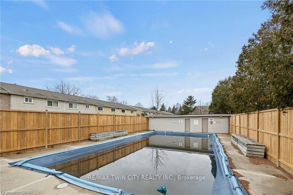 655 Albert Street, #C, Waterloo, Waterloo ON N2L 3V5 655 Albert Street, #C, Waterloo, Waterloo ON N2L 3V5