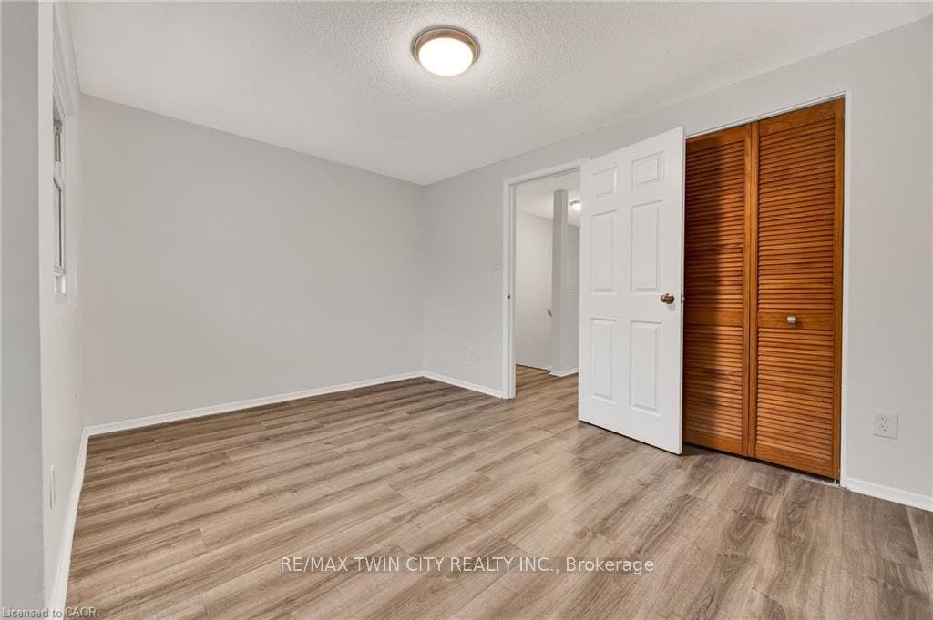 655 Albert Street, #C, Waterloo, Waterloo ON N2L 3V5 655 Albert Street, #C, Waterloo, Waterloo ON N2L 3V5