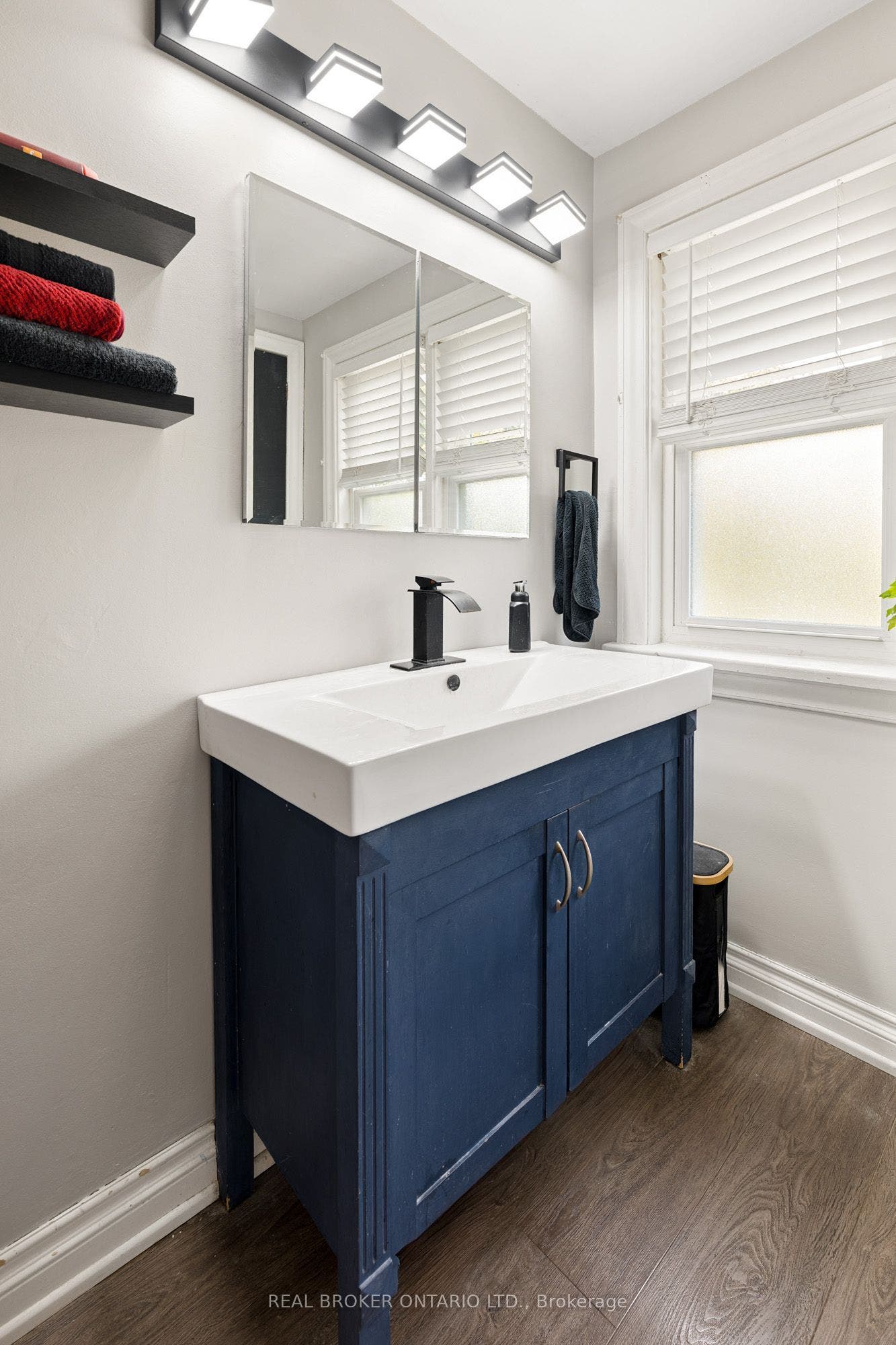 69 Talbot Street, Kitchener, Waterloo ON N2M 2A8 69 Talbot Street, Kitchener, Waterloo ON N2M 2A8