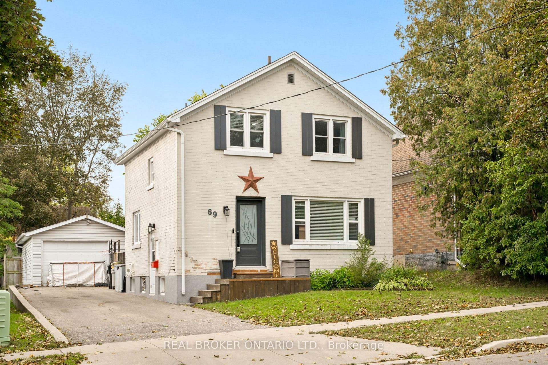 69 Talbot Street, Kitchener, Waterloo ON N2M 2A8 69 Talbot Street, Kitchener, Waterloo ON N2M 2A8