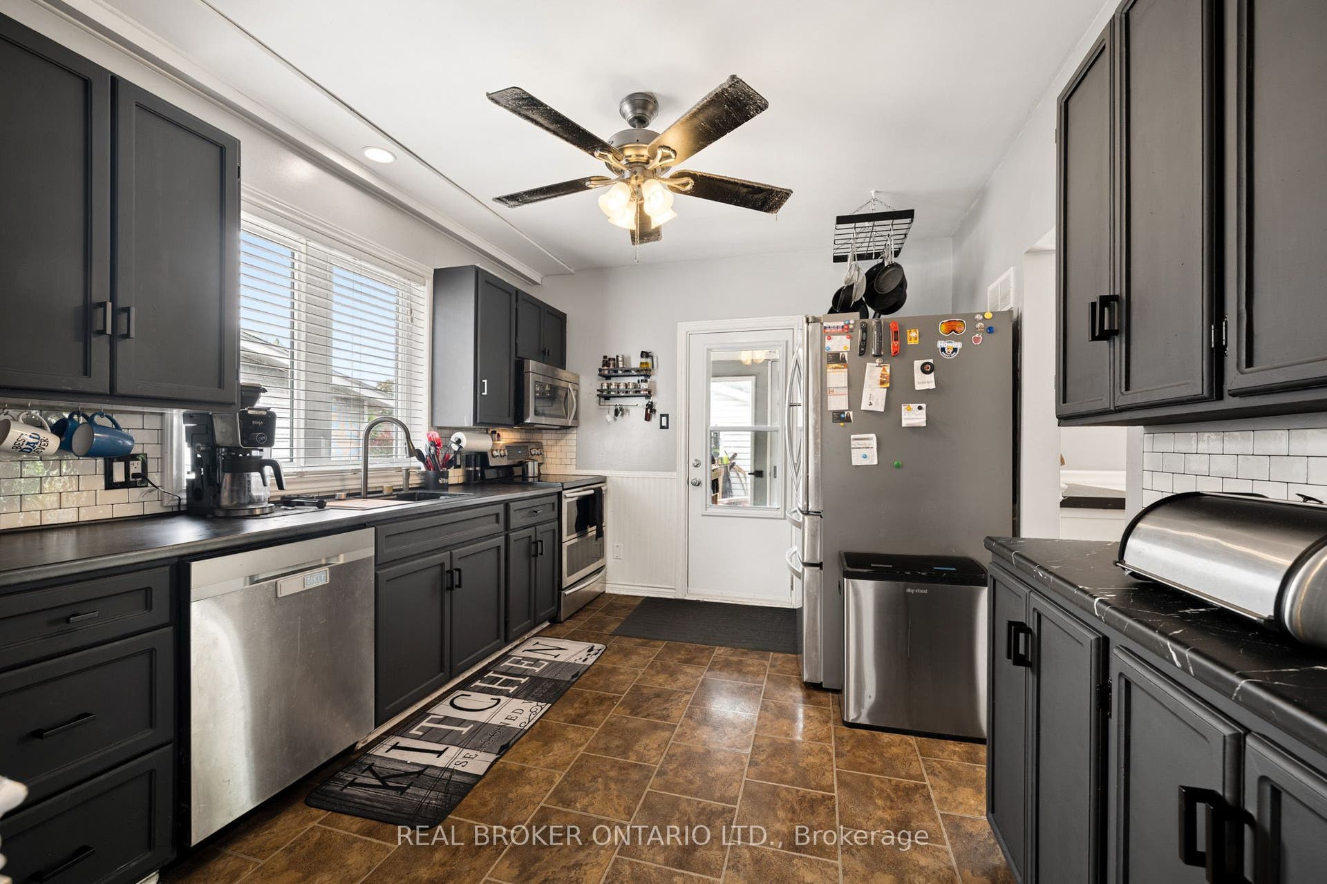 69 Talbot Street, Kitchener, Waterloo ON N2M 2A8 69 Talbot Street, Kitchener, Waterloo ON N2M 2A8