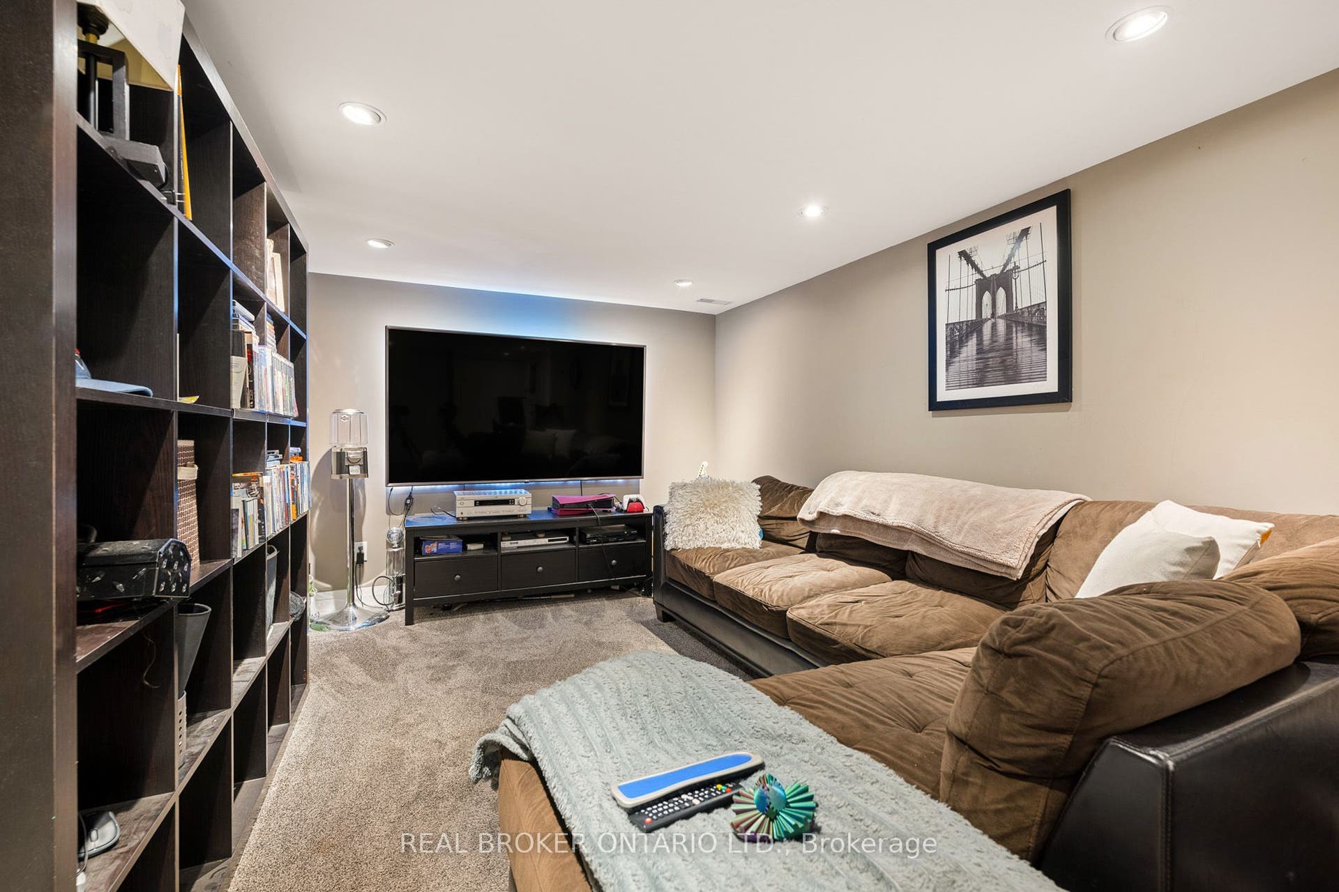 69 Talbot Street, Kitchener, Waterloo ON N2M 2A8 69 Talbot Street, Kitchener, Waterloo ON N2M 2A8
