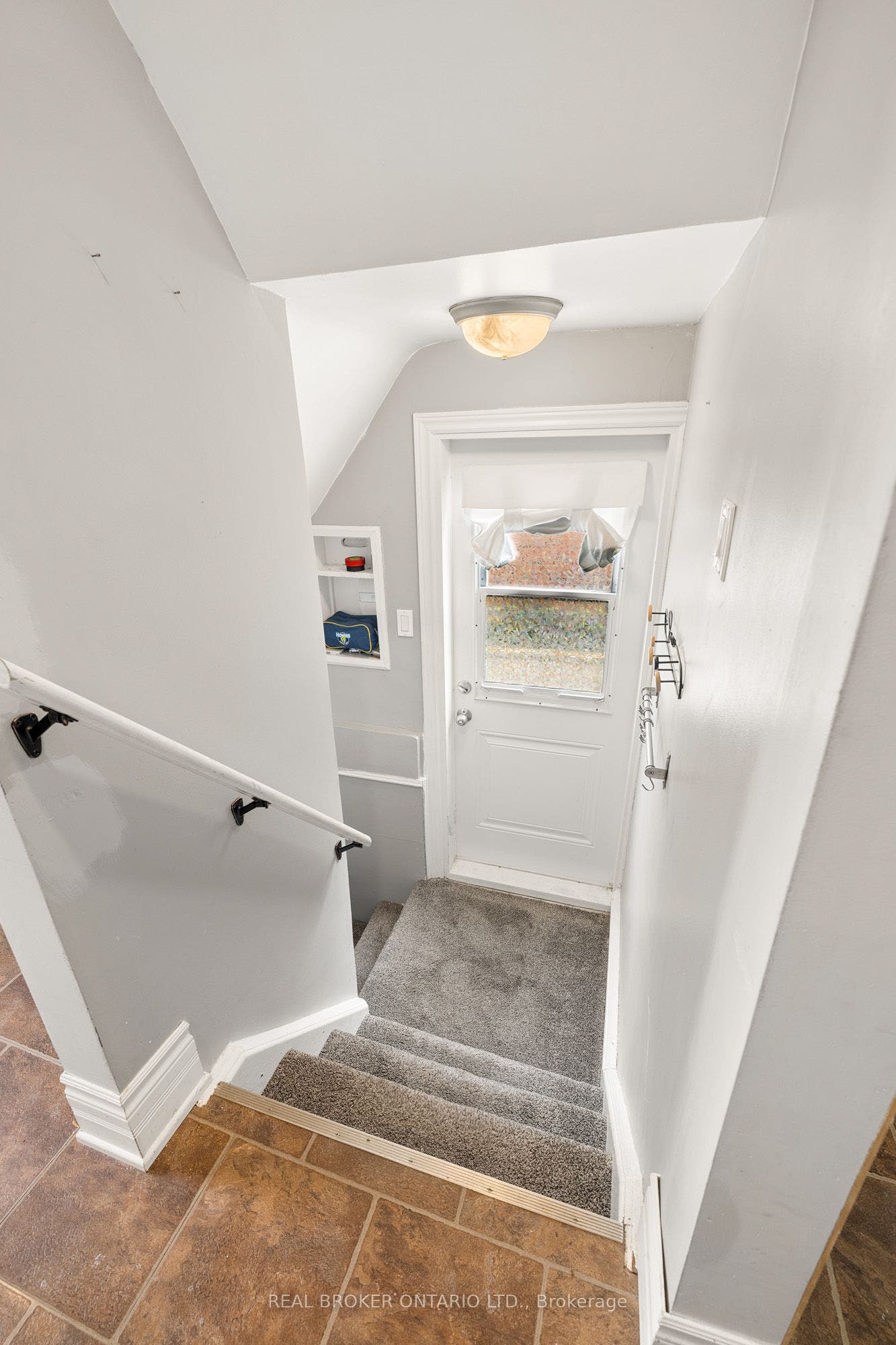 69 Talbot Street, Kitchener, Waterloo ON N2M 2A8 69 Talbot Street, Kitchener, Waterloo ON N2M 2A8