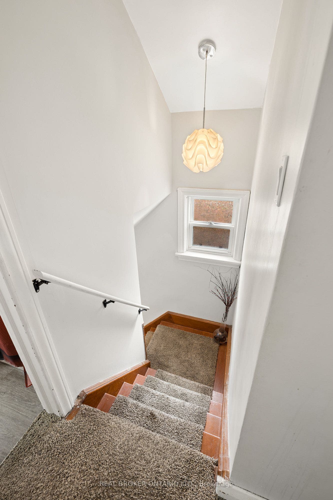 69 Talbot Street, Kitchener, Waterloo ON N2M 2A8 69 Talbot Street, Kitchener, Waterloo ON N2M 2A8