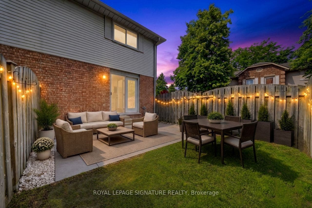 180 Marksam Road, #43, Guelph, Wellington ON N1H 8G5 180 Marksam Road, #43, Guelph, Wellington ON N1H 8G5