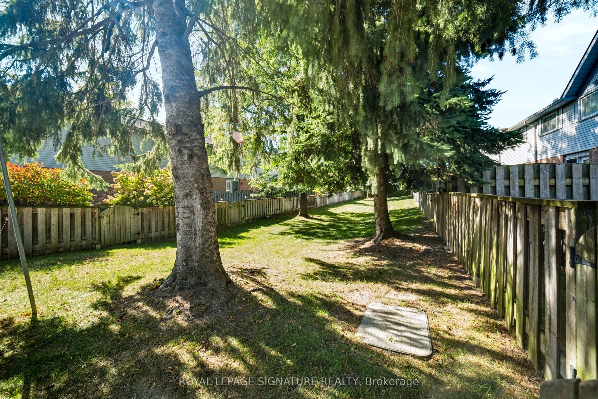 180 Marksam Road, #43, Guelph, Wellington ON N1H 8G5 180 Marksam Road, #43, Guelph, Wellington ON N1H 8G5