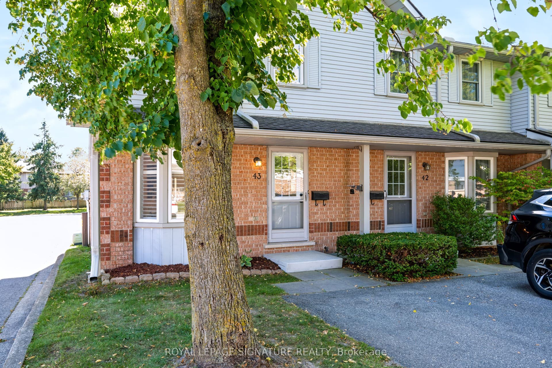 180 Marksam Road, #43, Guelph, Wellington ON N1H 8G5 180 Marksam Road, #43, Guelph, Wellington ON N1H 8G5