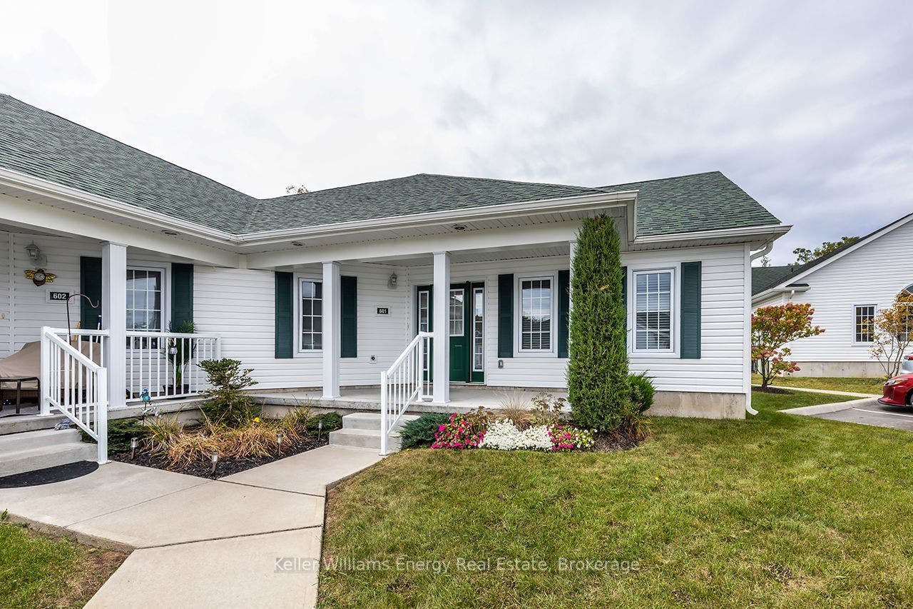 300 Croft Street, #601, Port Hope, Northumberland ON L1A 0E1