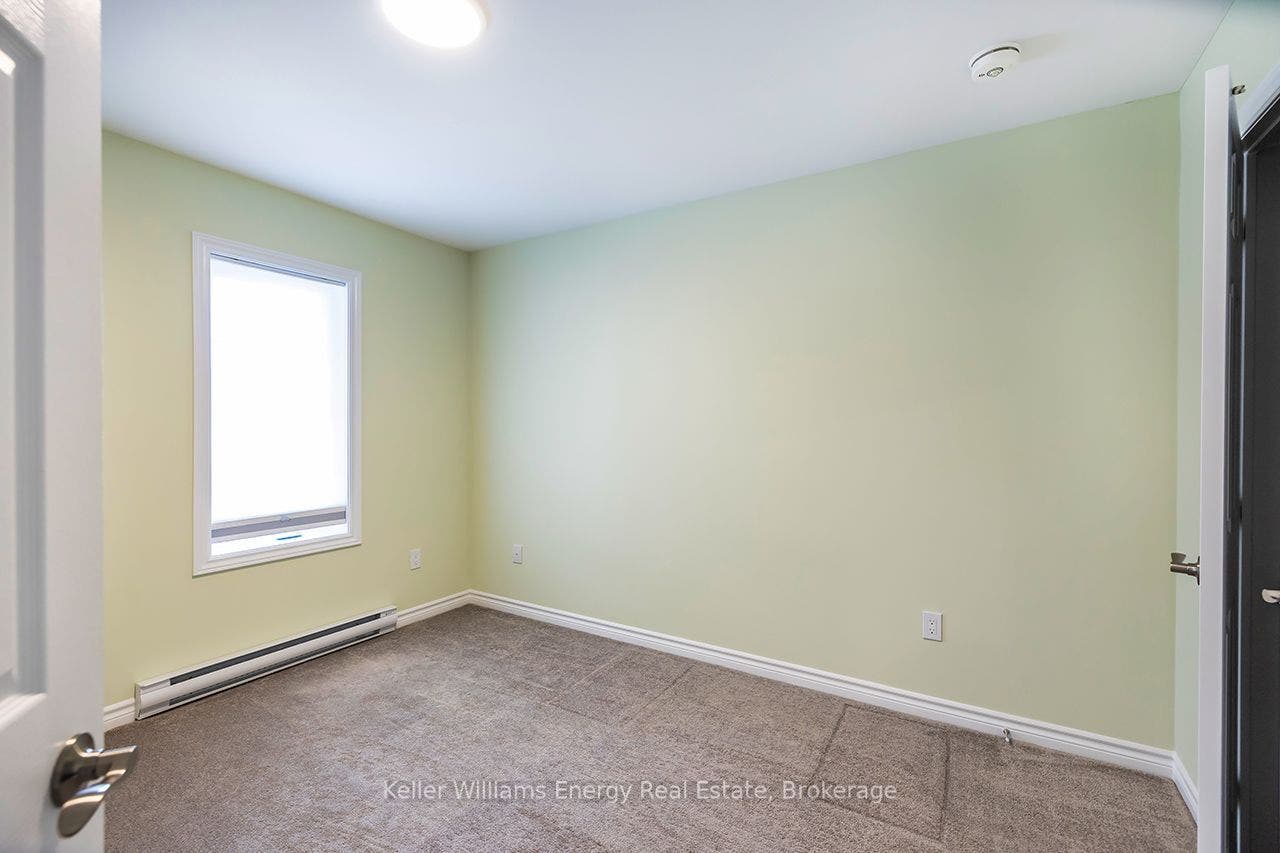 300 Croft Street, #601, Port Hope, Northumberland ON L1A 0E1