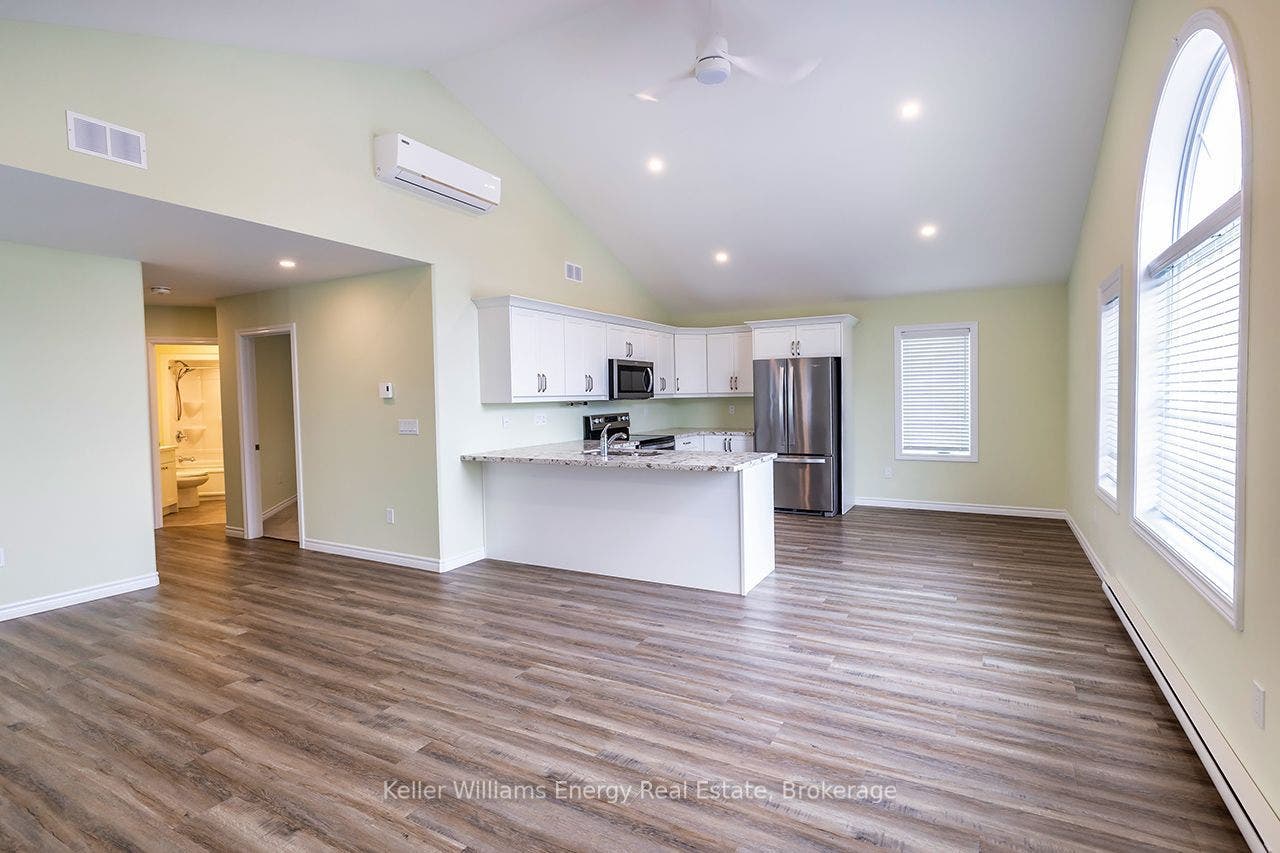300 Croft Street, #601, Port Hope, Northumberland ON L1A 0E1
