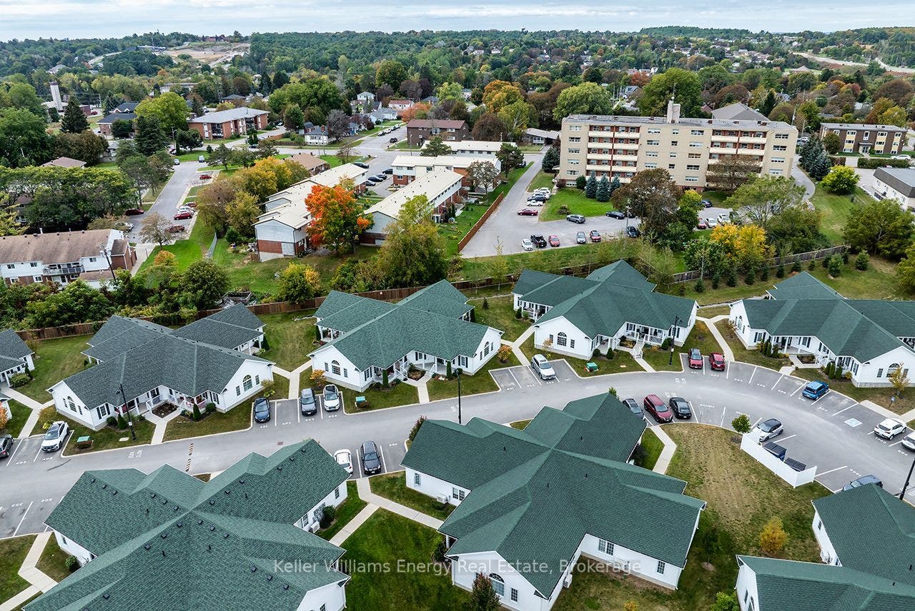 300 Croft Street, #601, Port Hope, Northumberland ON L1A 0E1