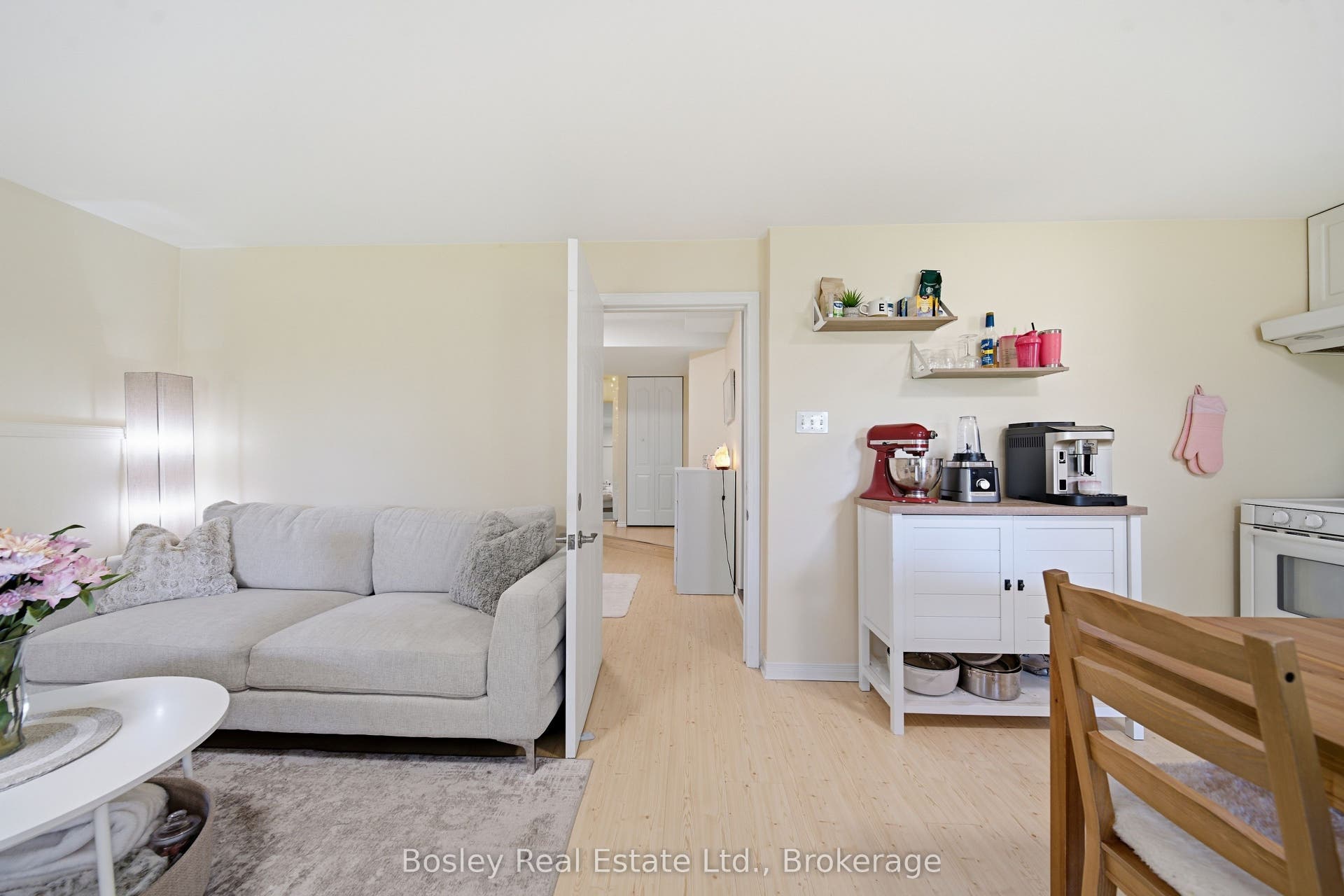 69 Southcreek Trail, #Lower, Guelph, Wellington ON N1G 5A7 69 Southcreek Trail, #Lower, Guelph, Wellington ON N1G 5A7