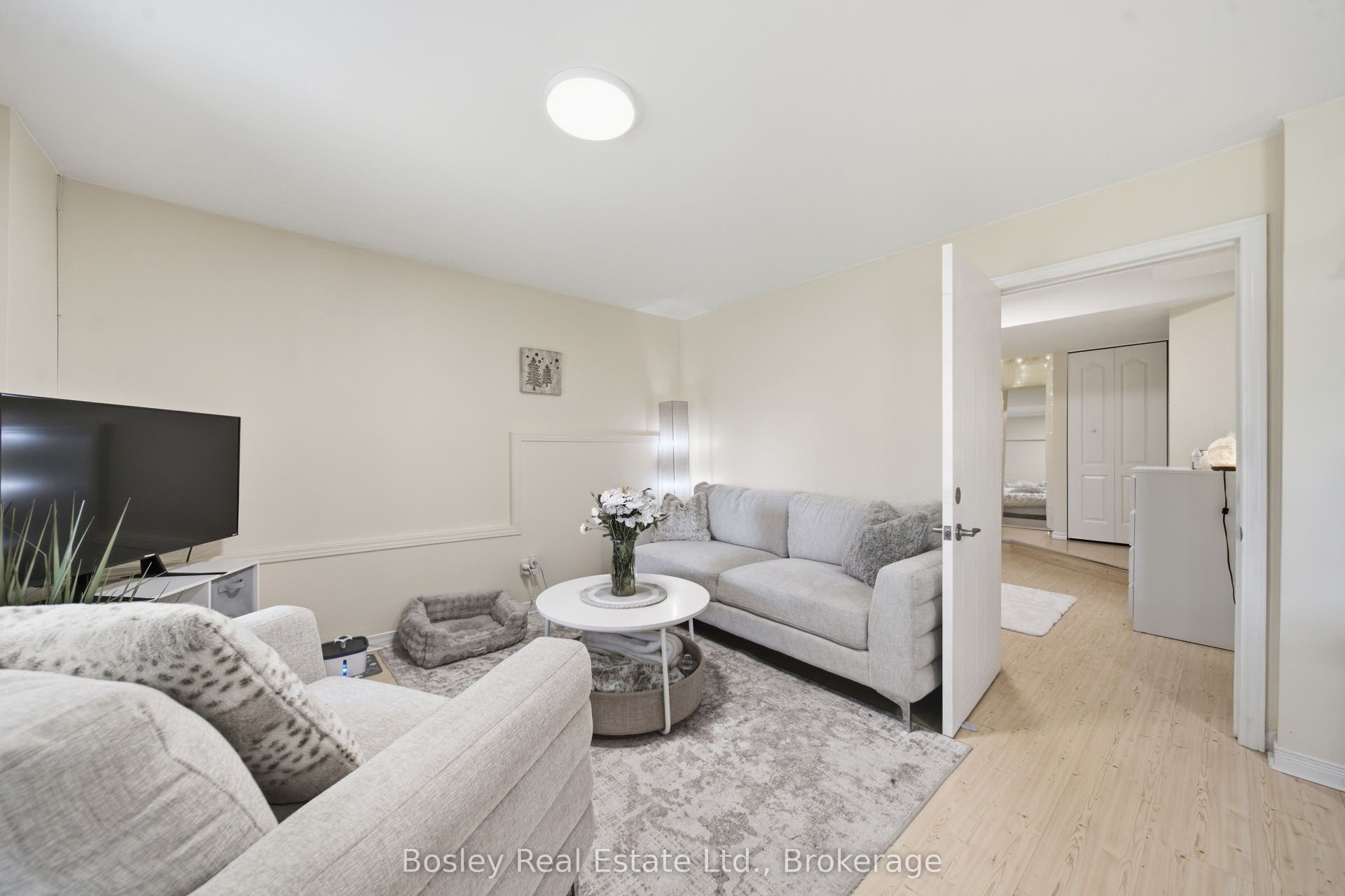 69 Southcreek Trail, #Lower, Guelph, Wellington ON N1G 5A7 69 Southcreek Trail, #Lower, Guelph, Wellington ON N1G 5A7