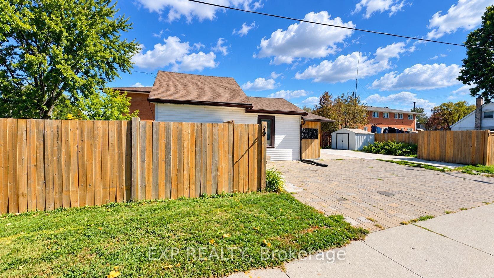 76 Avenue Road, Cambridge, Waterloo ON N1R 1C1 76 Avenue Road, Cambridge, Waterloo ON N1R 1C1