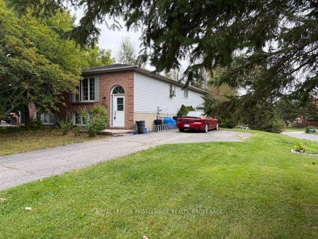 272 Owens Crescent, Kingston, Frontenac ON K7M 8H6 272 Owens Crescent, Kingston, Frontenac ON K7M 8H6