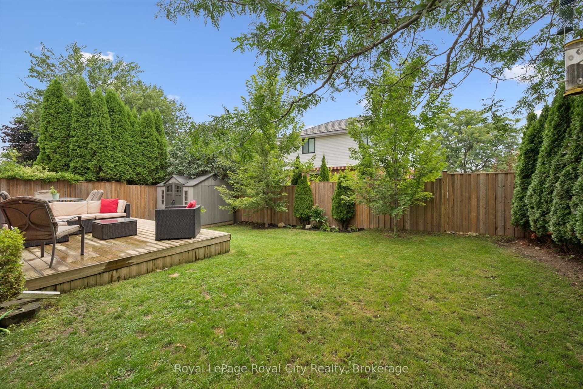 38 Borland Drive, Guelph, Wellington ON N1G 5B5 38 Borland Drive, Guelph, Wellington ON N1G 5B5