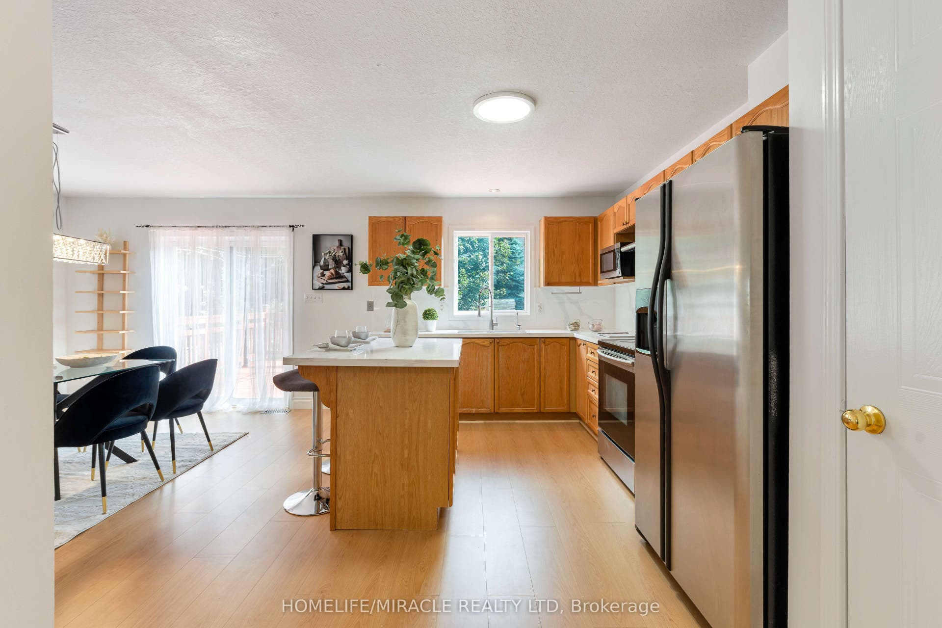 756 Karlsfeld Road, Waterloo, Waterloo ON N2T 2X2 756 Karlsfeld Road, Waterloo, Waterloo ON N2T 2X2