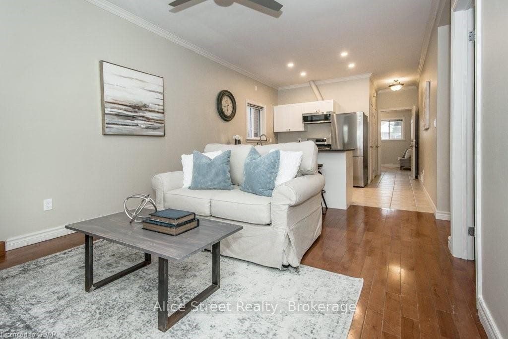 129 Elizabeth Street, #Main Unit, Guelph, Wellington ON N1E 2X4 129 Elizabeth Street, #Main Unit, Guelph, Wellington ON N1E 2X4