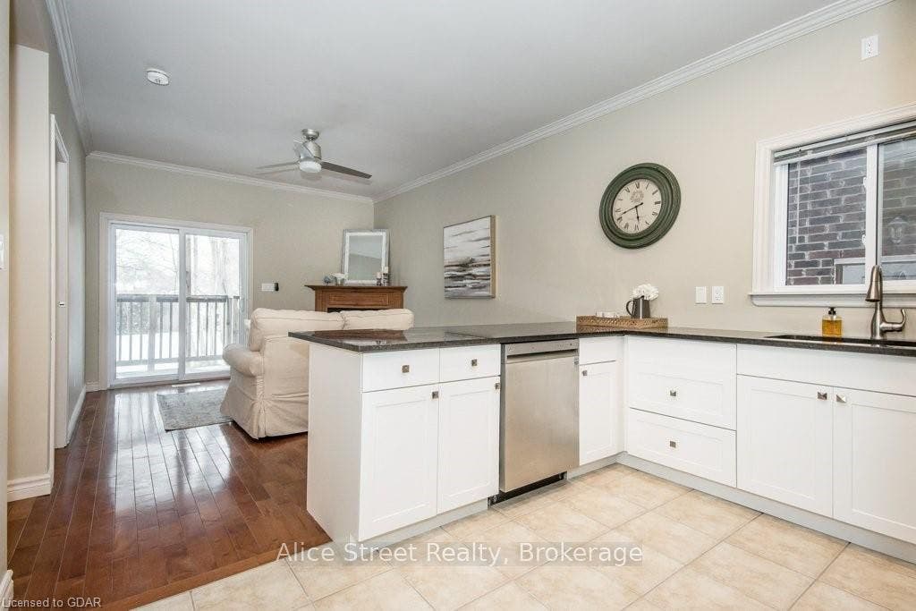 129 Elizabeth Street, #Main Unit, Guelph, Wellington ON N1E 2X4 129 Elizabeth Street, #Main Unit, Guelph, Wellington ON N1E 2X4