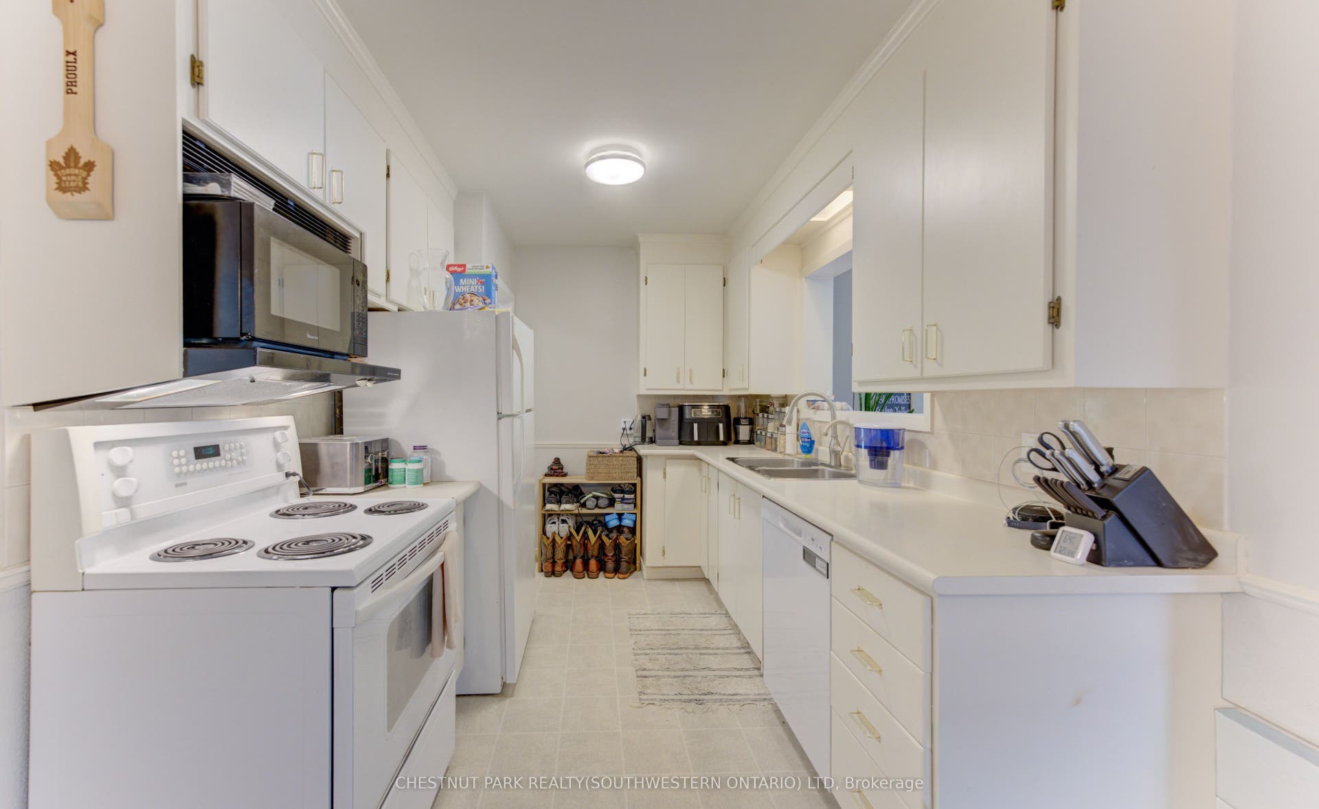 133 Cornell Avenue, Kitchener, Waterloo ON N2G 3E5 133 Cornell Avenue, Kitchener, Waterloo ON N2G 3E5