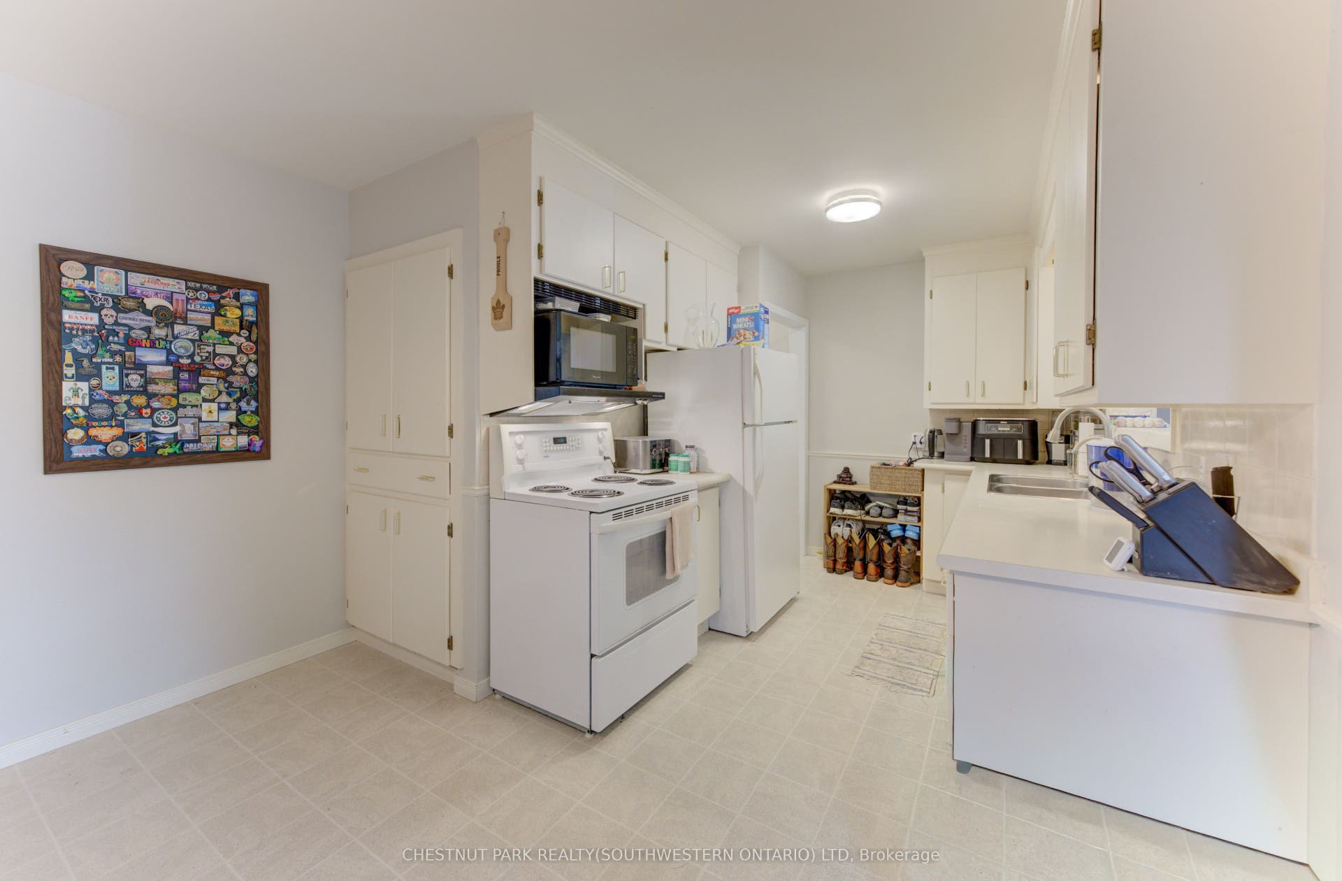133 Cornell Avenue, Kitchener, Waterloo ON N2G 3E5 133 Cornell Avenue, Kitchener, Waterloo ON N2G 3E5
