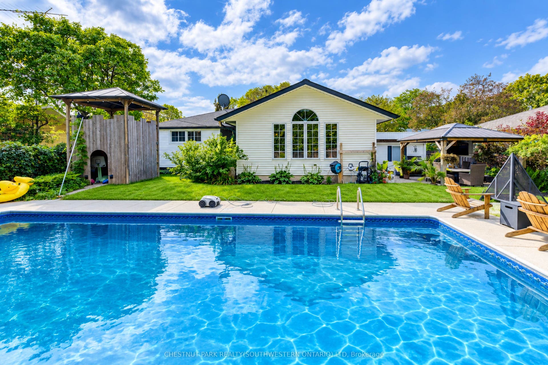 133 Cornell Avenue, Kitchener, Waterloo ON N2G 3E5 133 Cornell Avenue, Kitchener, Waterloo ON N2G 3E5